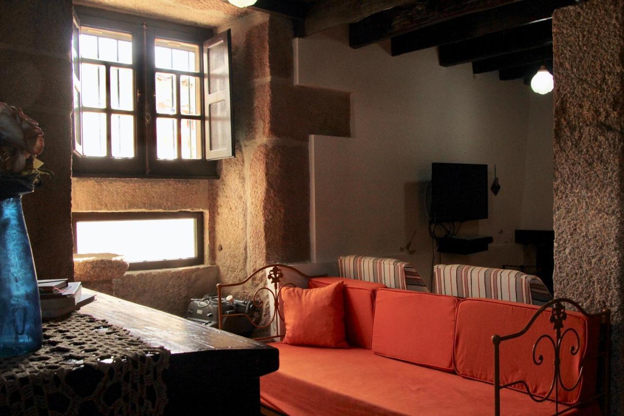 Casa Do Balcao Guest House Alcains Luaran gambar