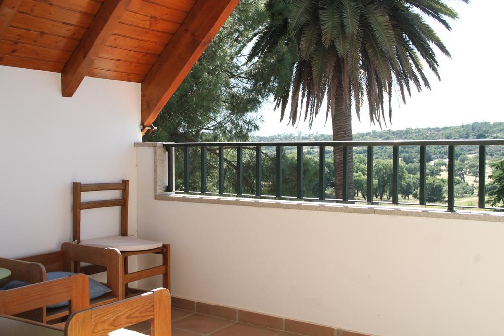 Casa Do Balcao Guest House Alcains Luaran gambar